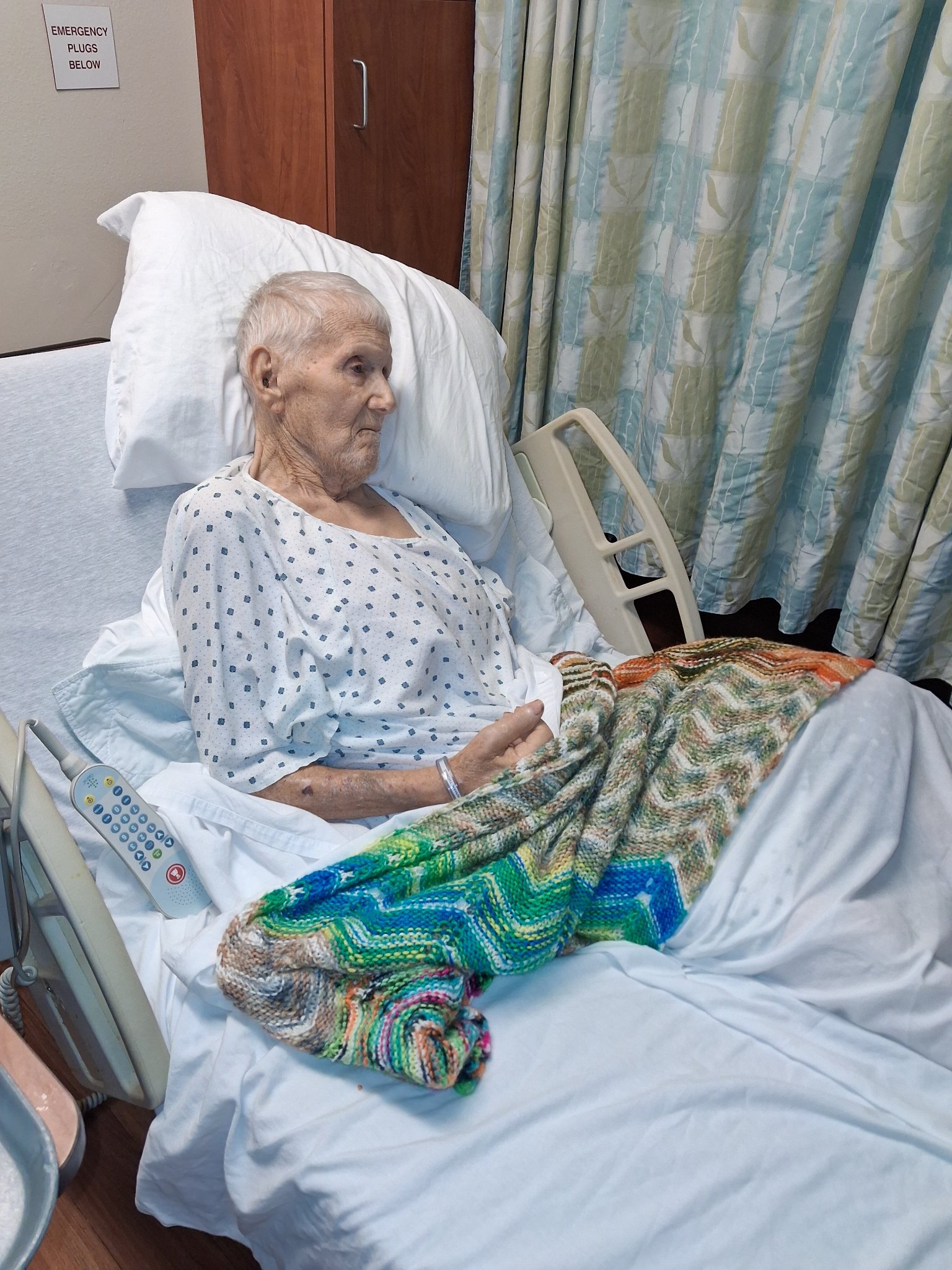 Thomas Alan Bowman Sr. in his bed at Emory L. Bennett Veterans Nursing Home on the morning of October 30, 2026